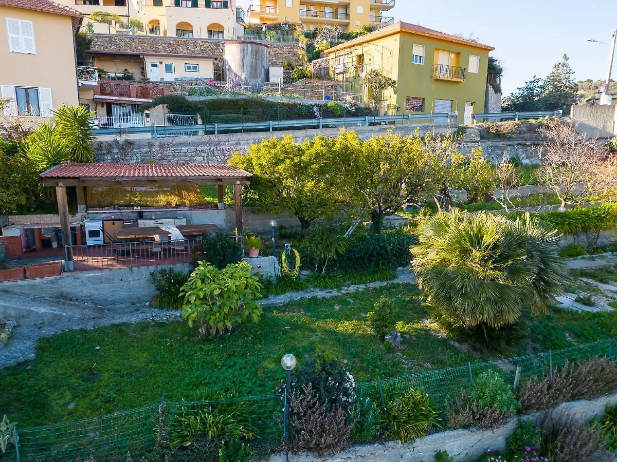 Casa Maria Villa San Lorenzo al Mare 0*,  Italy